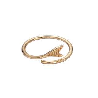 Minimalist Fish Tail Ring