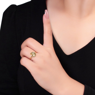 Clam Shell Ring