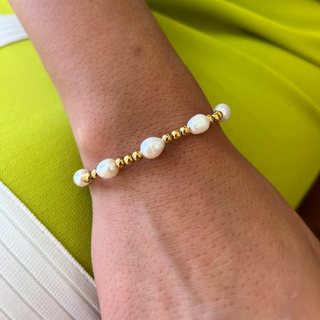 Gold Bead & Freshwater Pearls Bracelet